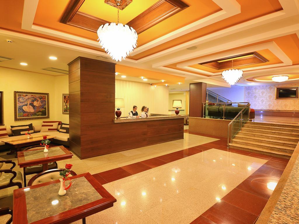 Hotel Austria Тирана Екстер'єр фото