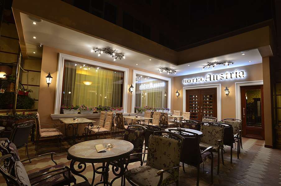 Hotel Austria Тирана Ресторан фото